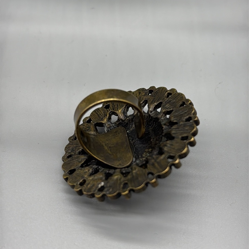 Elegant Blue and Brass Statement Ring - Picture 4 of 4